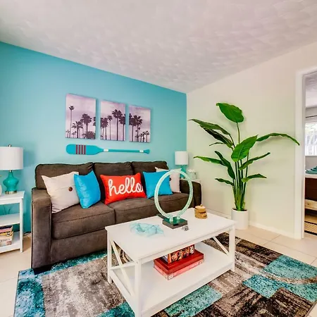 Beautiful Old Apartment With Beach Gear Fort Lauderdale Exterior photo