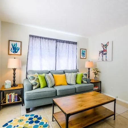 Beautiful Old Apartment With Beach Gear Fort Lauderdale Exterior photo